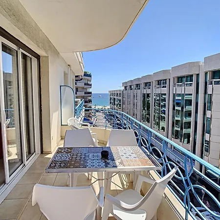 Apartment Medicis *