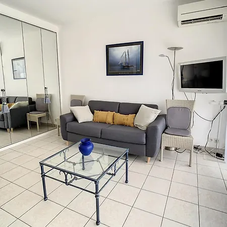 Medicis Apartment