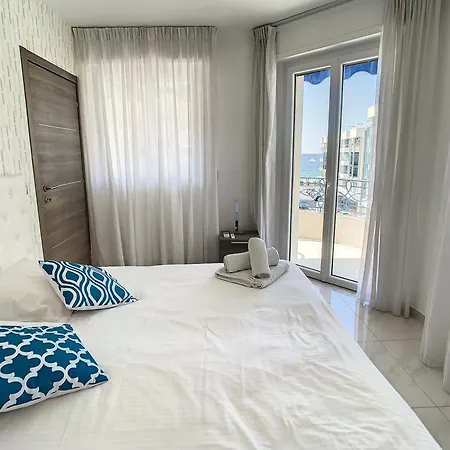 Apartment Medicis *