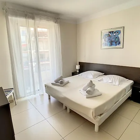 Medicis Cannes